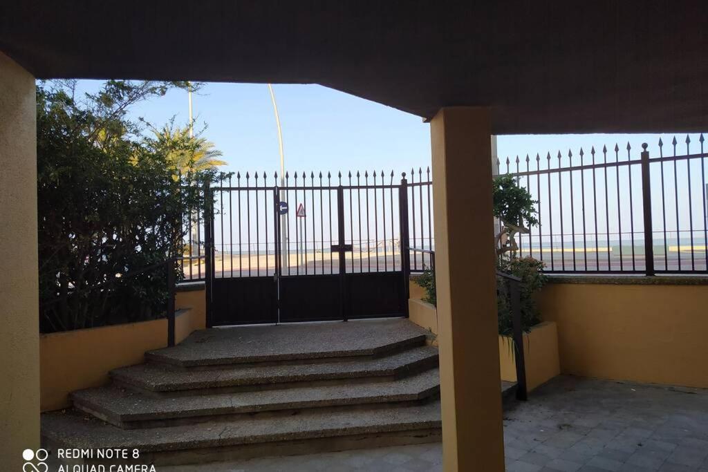 Apartamento En Primera Linea De Playa Sanlúcar de Barrameda Exterior foto